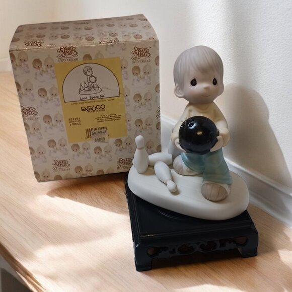 Vintage 1996 Enesco Precious Moments "Lord Spare Me" Bowling Figurine #5… - Picture 1 of 7